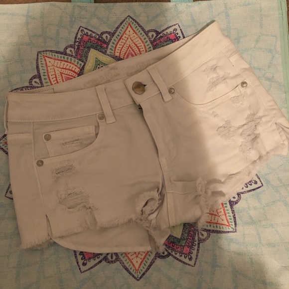 American Eagle Super Super Stretch White Shortie 2 - Picture 3 of 5